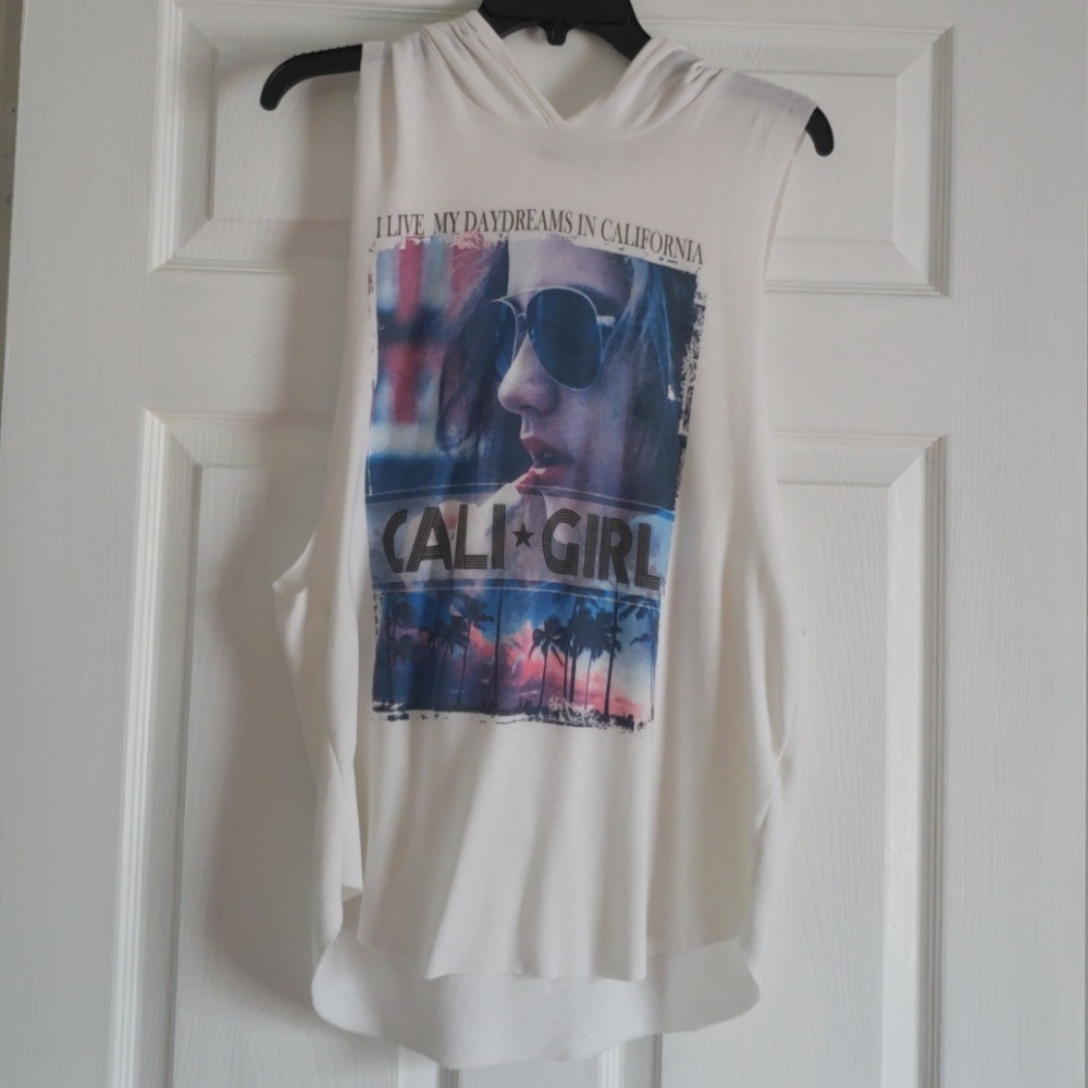 Cali Girl Hooded Tank Top / Muscle Tee